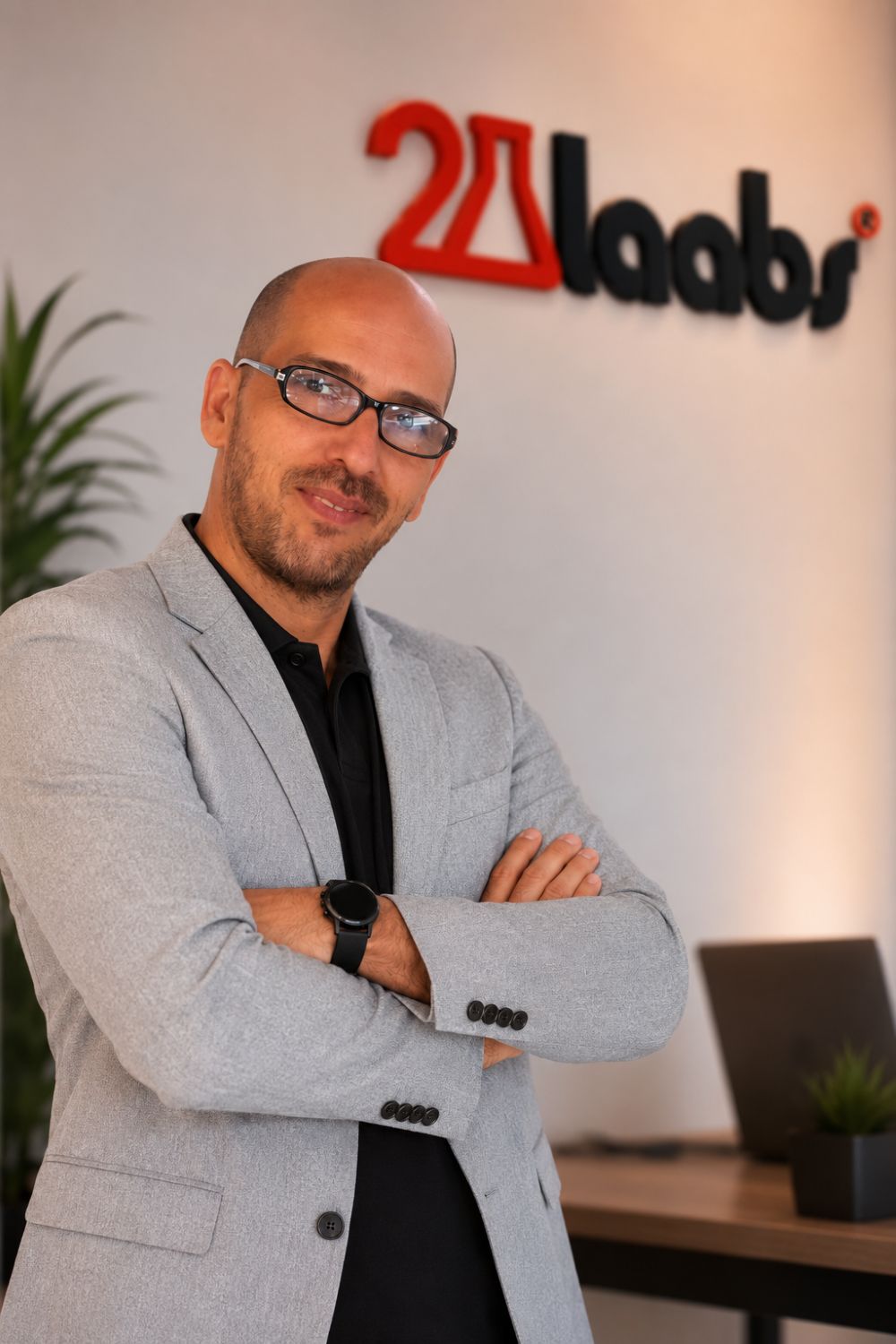 Jose Tabares, cofundador de 2Laabs